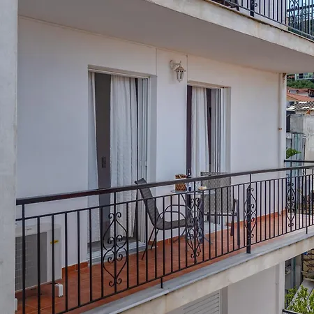 Seafront Spirit Apartment