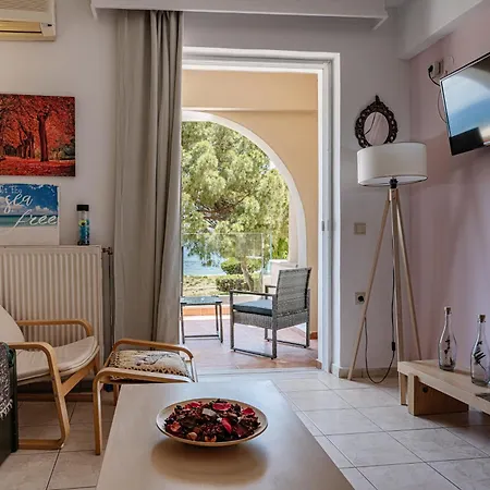 Seafront Spirit Apartment
