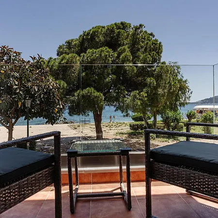 Seafront Spirit Apartment